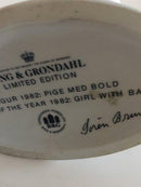 Bing & Grondahl Jahresfigur des jungen Mädchens mit Ball von 1982