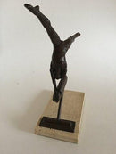 Royal Copenhagen S. G-Kelsey Bronze Figur af Udøvende Gymnast på Bom