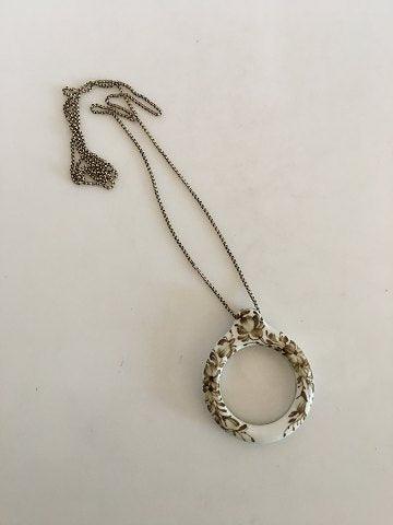 Royal Copenhagen Porcelæns vedhæng med Forstørrelsesglas / Lup