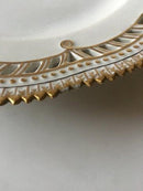 Royal Copenhagen Flora Danica Tallerken med Gennembrudt Kant og Monogram.