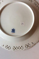 Royal Copenhagen Saksisk Blomst Middags-/Frugttallerken i luksusmodel med gennembrudt kant.