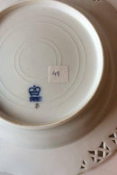 Royal Copenhagen Saksisk Blomst Dyb Tallerken i luksusmodel med gennembrudt kant.