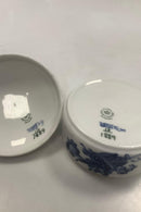 Royal Copenhagen Blå Blomst Svejfet Smør skål med låg No. 1889