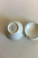 Bing Grondahl 釉面石器 "Coppelia "糖碗/橘子酱罐，带盖 302号