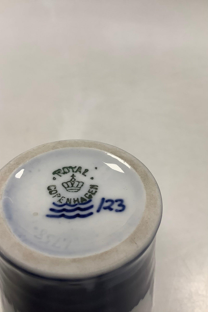 Royal Copenhagen Rundskue vase 1915