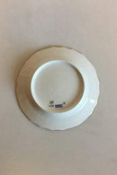 Royal Copenhagen Hvid Svejfet med takket guldkant (Stel 387) Kagetallerken No. 1626