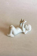 Bing & Grøndahl Blanc de Chine Figur af Liggende havbarn med tang No 2314