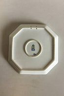 Bing og Grøndahl Alfabet Platte London. Designet i 1933-1934 af Ove Larsen