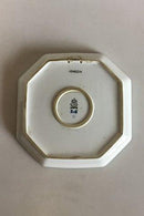 Bing og Grøndahl Alfabet Platte Venedig. Designet i 1933-1934 af Ove Larsen