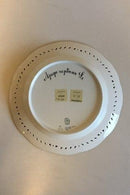 Royal Copenhagen Flora Danica tallerken med gennembrudt kant No 20/3553