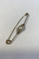 Dansk 14 K Guld Broche(Pin) med Naturperle