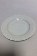 Royal Copenhagen Hvid Flora Danica / Perle Stel Spisetallerken No. 3549