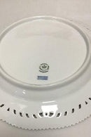 Royal Copenhagen Hvid Flora Danica / Perlestel Tallerken med gennembrudt kant No. 3554