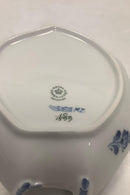 Royal Copenhagen Blå Blomst Svejfet Bladformet Asiet nr. 1599