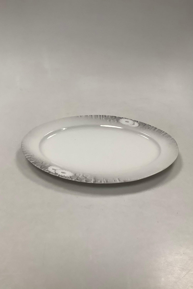 Royal Copenhagen / Kgl. Porcelæn Skærsommernatsdrøm Gammel Ovalt Fad No 1370 / 10007