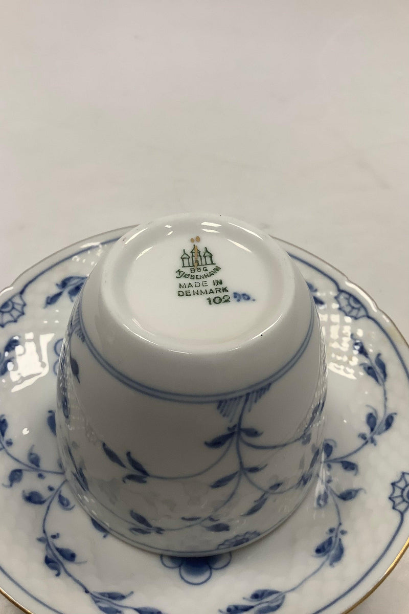 Bing 和 Grøndahl 蝴蝶与金色咖啡杯和碟子 No 102