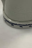 Royal Copenhagen Georg Thylstrup Figur af pige med Hjort Musselmalet No 1531