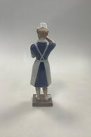 Bing og Grøndahl Figur af Sygeplejerske No 2379