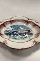 アイスランド、グリーンランド、ノルウェーの雪景色をモチーフにしたビング＆グロンダール・ストーンウェア・トレイ