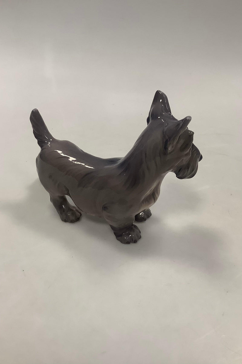 Dahl Jensen Figur af Skotsk Terrier Hund No 1066