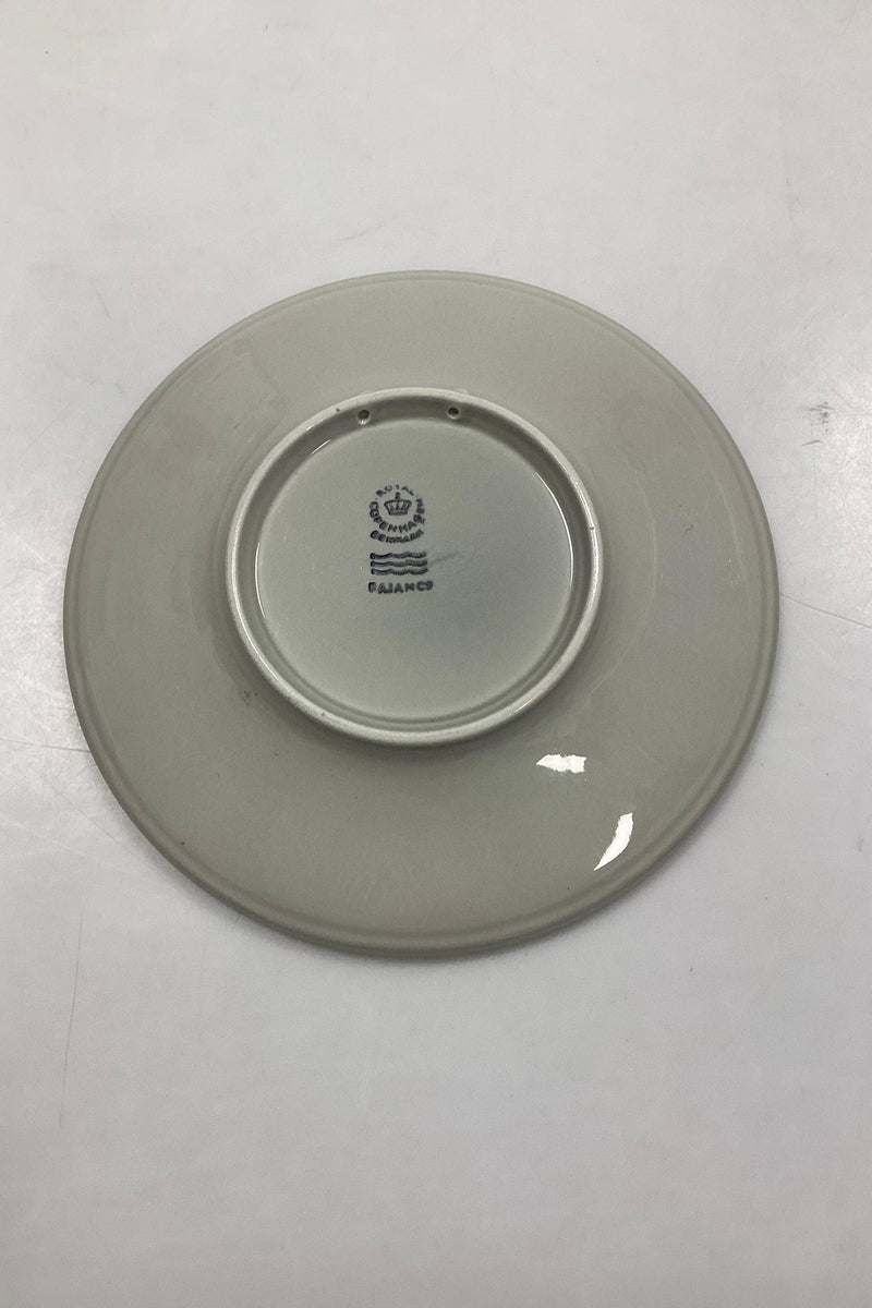 Royal Copenhagen / Aluminia Navy Weihnachtsteller 1974