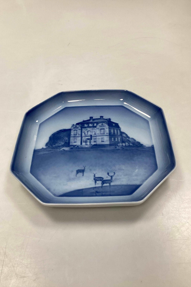 Bing og Grøndahl Alfabet Platte Eremitage Slottet. Designet i 1933-1934 af Ove Larsen