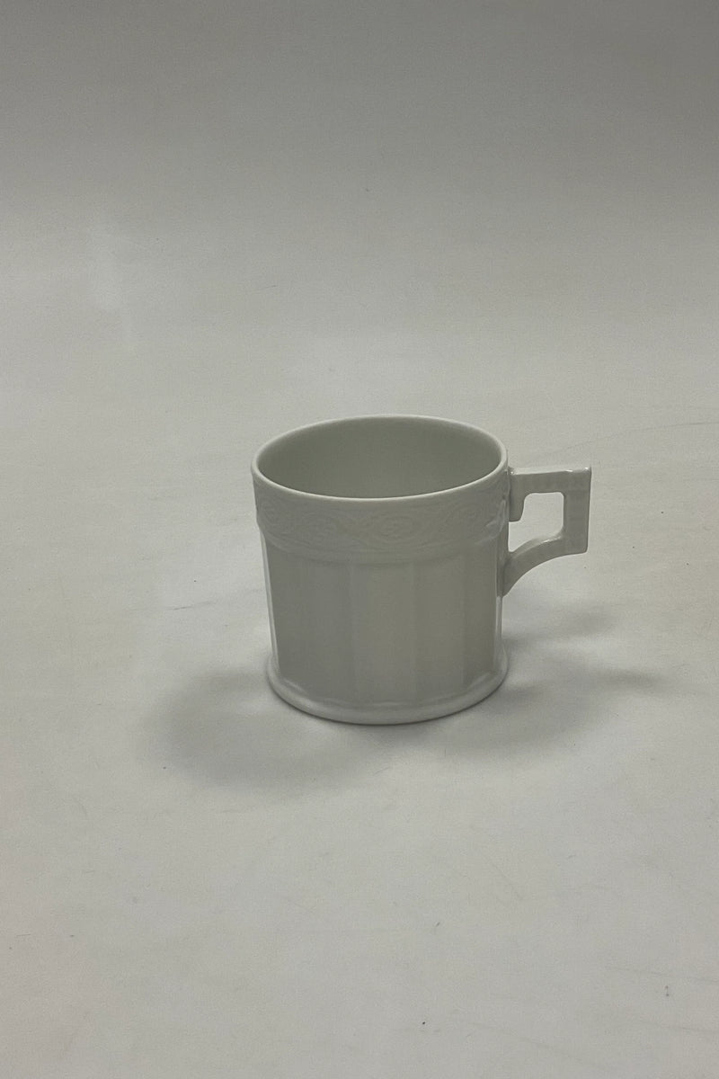 Royal Copenhagen Hvid Vifte Kaffekop No. 11572