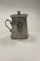 Antik Krus / Beholder i Tin til brug for et stort skib