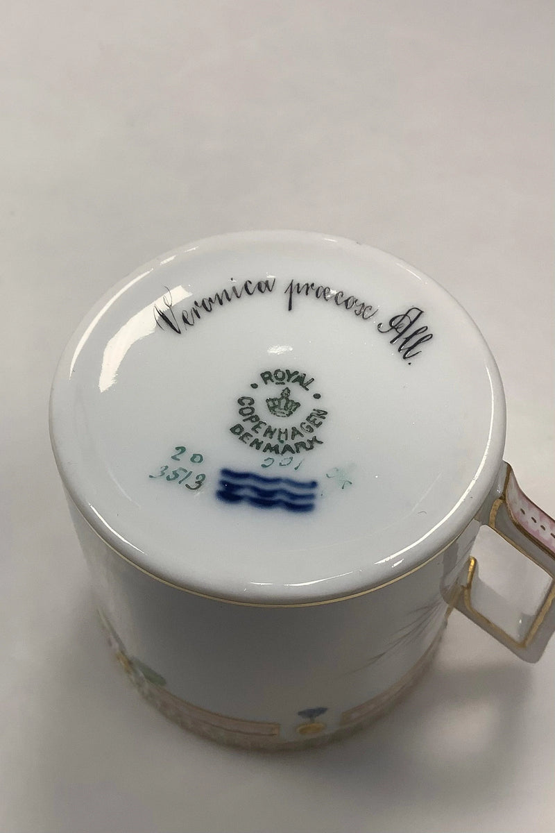 Royal Copenhagen Flora Danica Chokoladekop No 20 / 3513