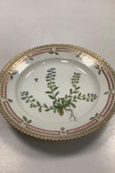 Royal Copenhagen Flora Danica Salat Tallerken No 20 / 3573