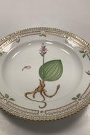 Royal Copenhagen Flora Danica Salat Tallerken No 20 / 3573