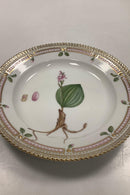 Royal Copenhagen Flora Danica Salat Tallerken No 20 / 3573