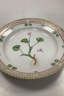 Royal Copenhagen Flora Danica Salat Tallerken No 20 / 3573
