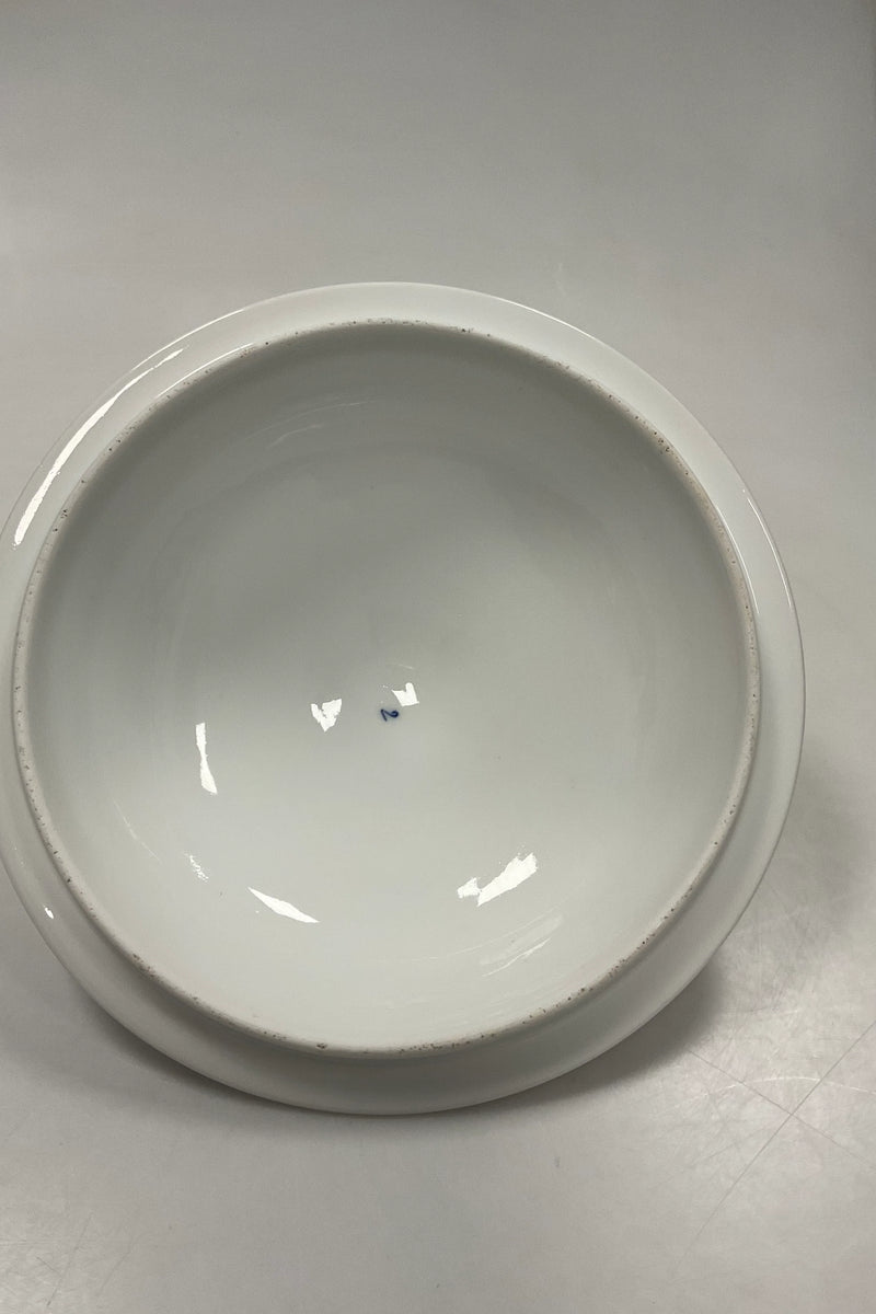 Royal Copenhagen Musselmalet Riflet låg til No. 397