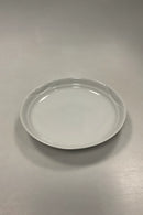 Royal Copenhagen White Magnolia with glazed relief Cake dish No 422