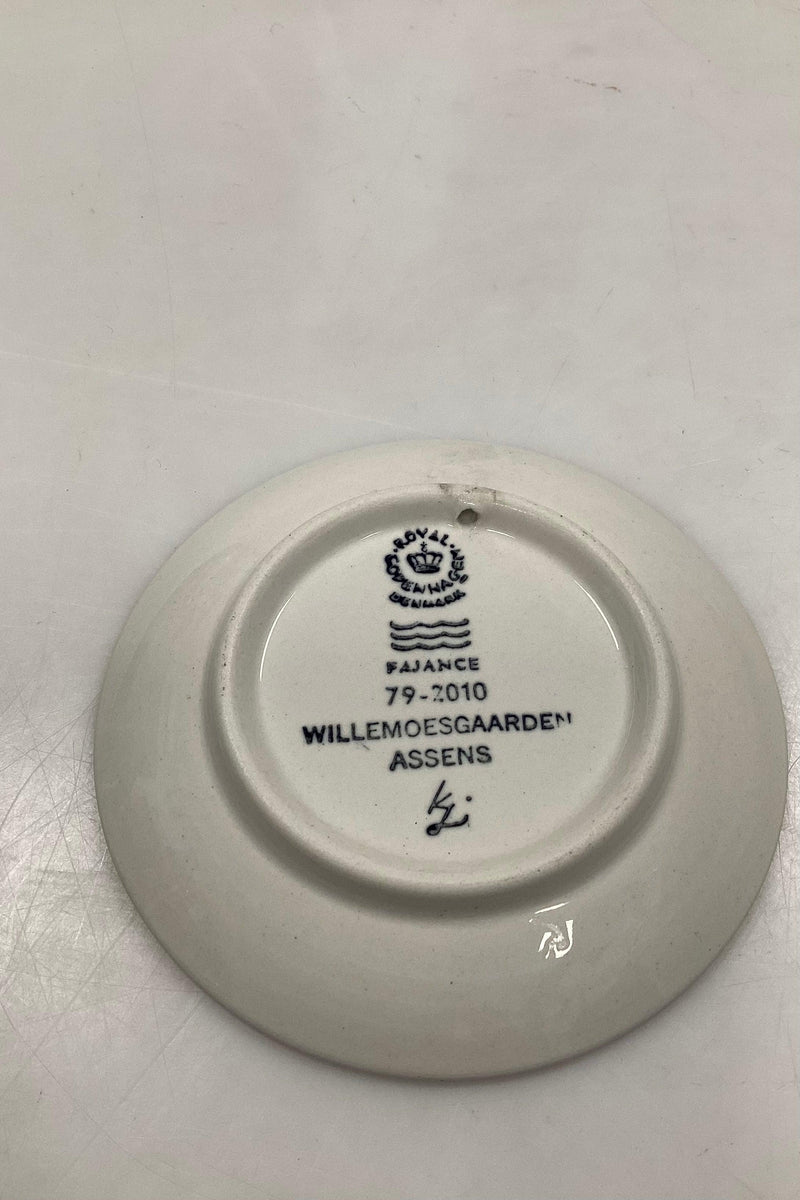 Royal Copenhagen 2010 Plaquette No 79 Willemoesgaarde, Assens