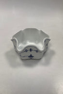 Royal Copenhagen Musselmalet Riflet Æggebægerholder skål No 471