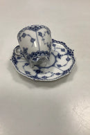 Royal Copenhagen Musselmalet Helblonde Mokkakop på fødder med Underkop No. 1037