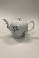 Royal Copenhagen Blue Mega Fluted Teapot No.143