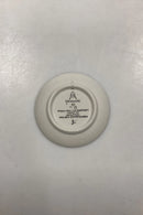 Royal Copenhagen 2010 Plaquette No. 83 Pigen med Guldhornet