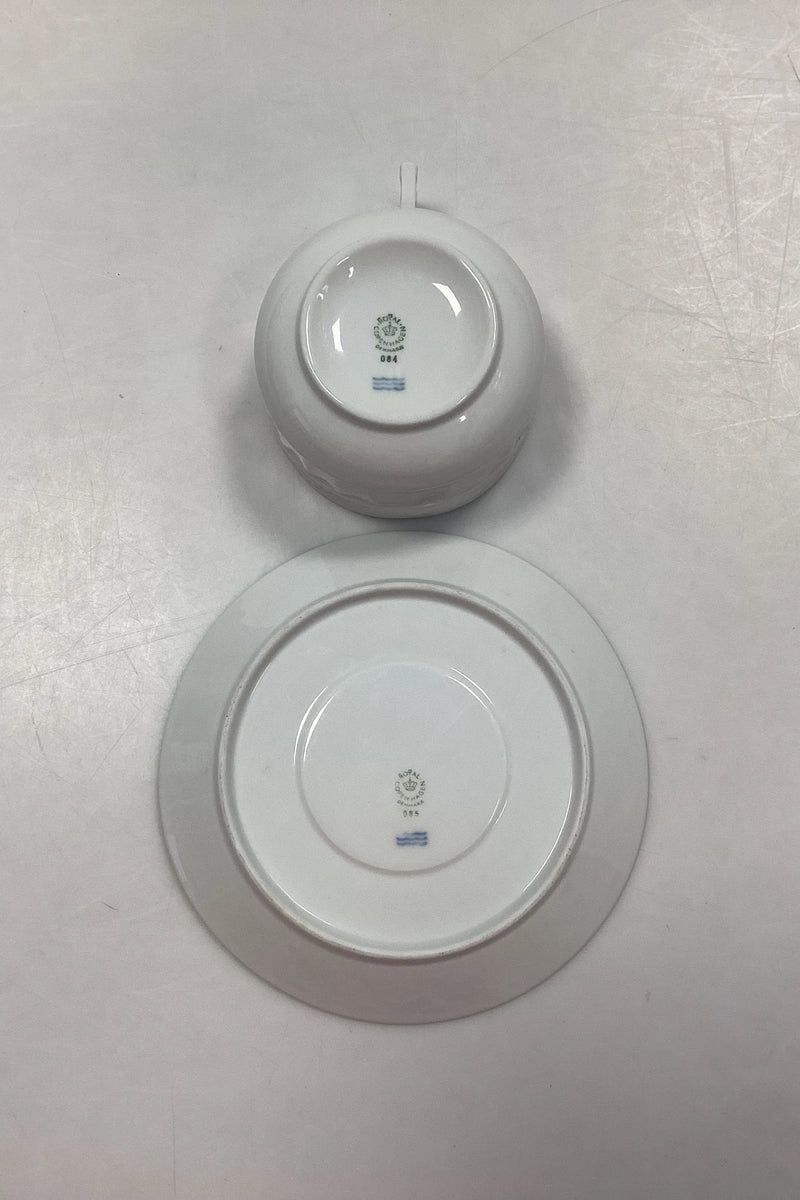Royal Copenhagen Hvid Vifte Tekop med Underkop No. 84/11554
