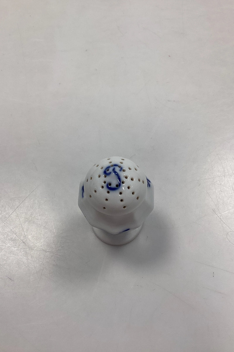 Royal Copenhagen Blå Blomst Kantet Peberbøsse No. 8584