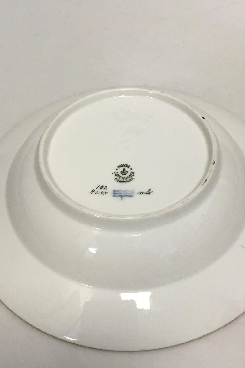 Royal Copenhagen Bellis og Følfod Dyb Tallerken 9049