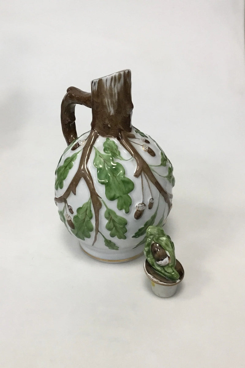 Lomonosov Vodka flaske dekoreret med egeløv