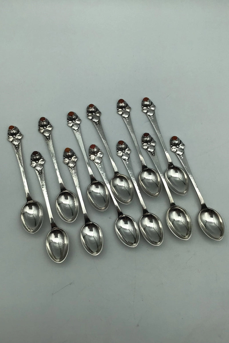 Sæt Dansk Arbejde (DTA) Sølv Kaffeskeer med Rav (12)