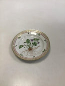 Royal Copenhagen Flora Danica Dessertteller Nr. 20/3551