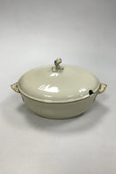 Royal Copenhagen Creme Svejfet med Guld (Stel 1235) Lågfad No 1666