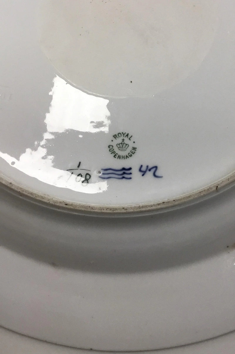 Royal Copenhagen Musselmalet Riflet Rundt Fad No 108