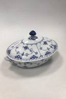 Royal Copenhagen Blaue geriffelte Halbspitzenterrine Nr. 622