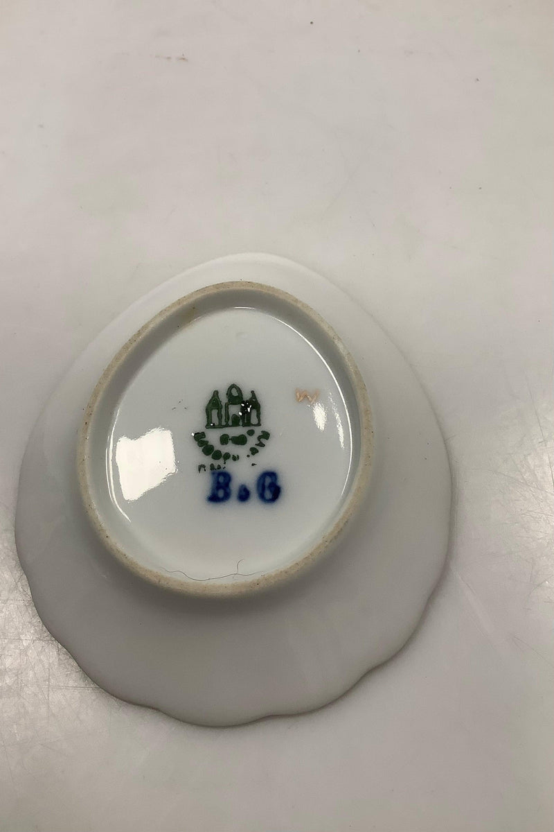 Bing and Grondahl Offenbach 1 / Herregaard 鱼子酱碗 / 200 号黄油碗